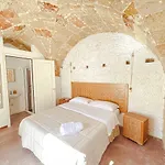 Bed & Breakfast Cortellenica 4*