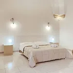Cortellenica Bed & Breakfast Ugento