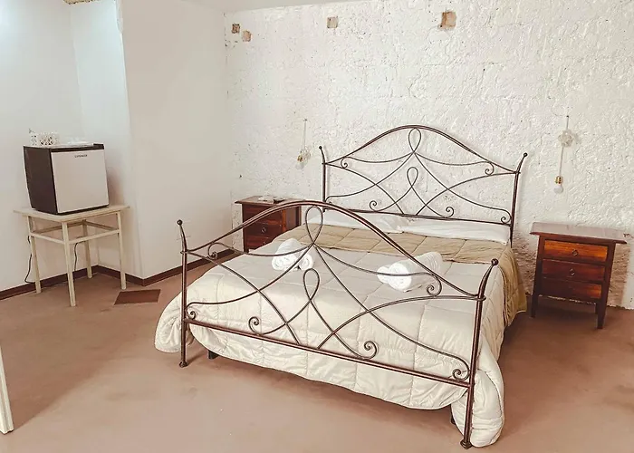 Cortellenica 4* אוג'נטו