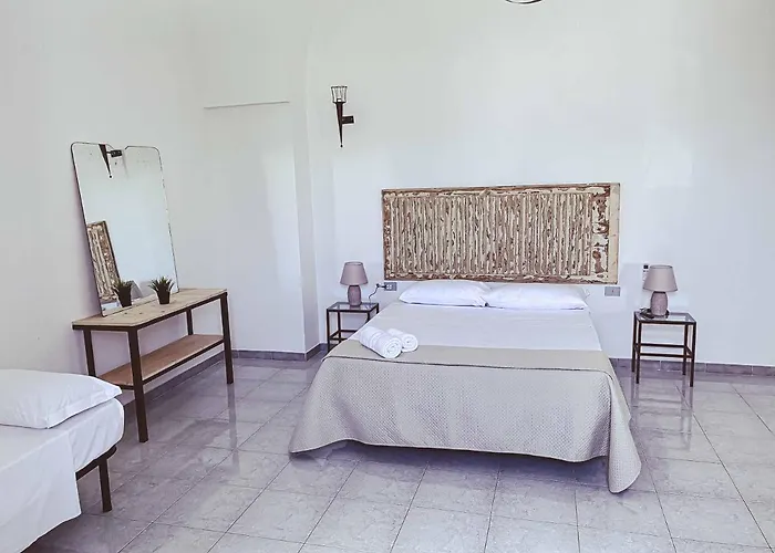 Cortellenica Bed & Breakfast 4*
